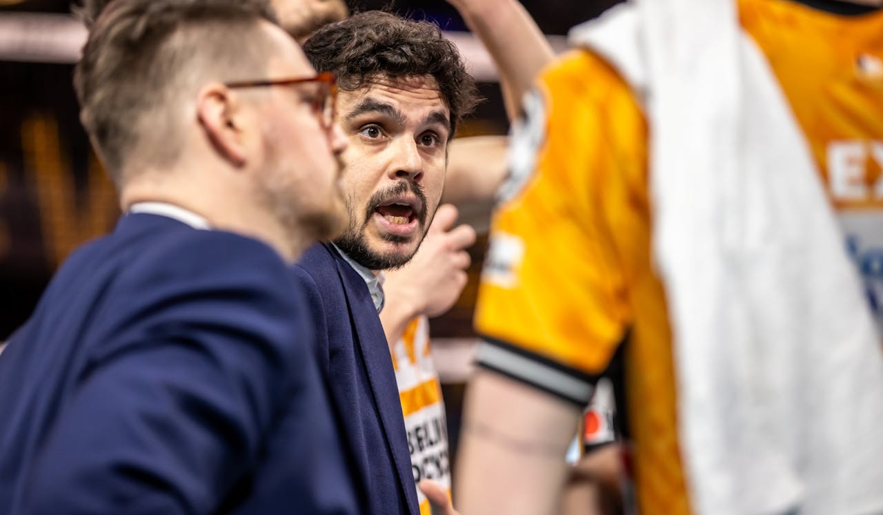 BR Volleys müssen um das Weiterkommen zittern