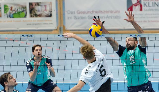 Erster Heimsieg für die Chemie Volleys