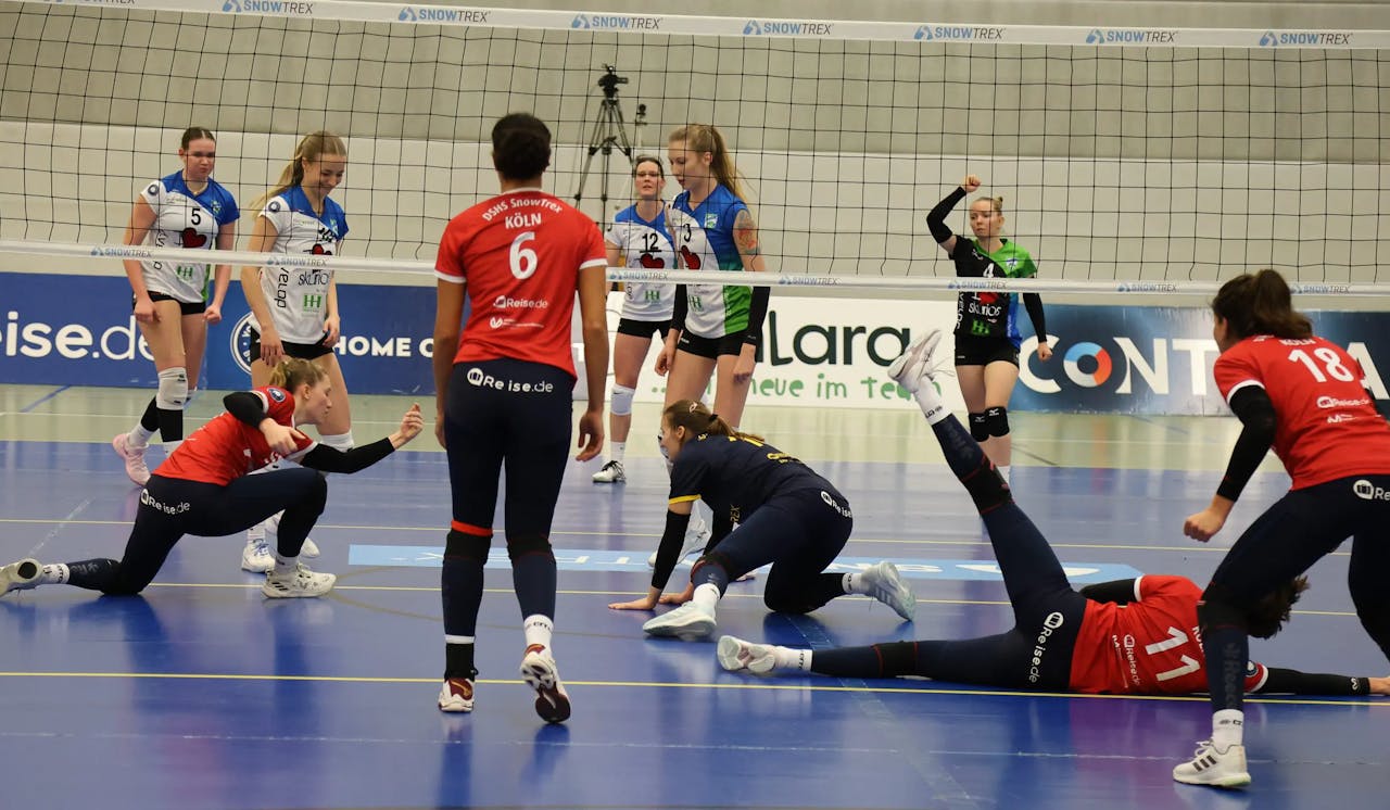 DSHS SnowTrex Köln verliert das NRW-Duell gegen Skurios Volleys Borken