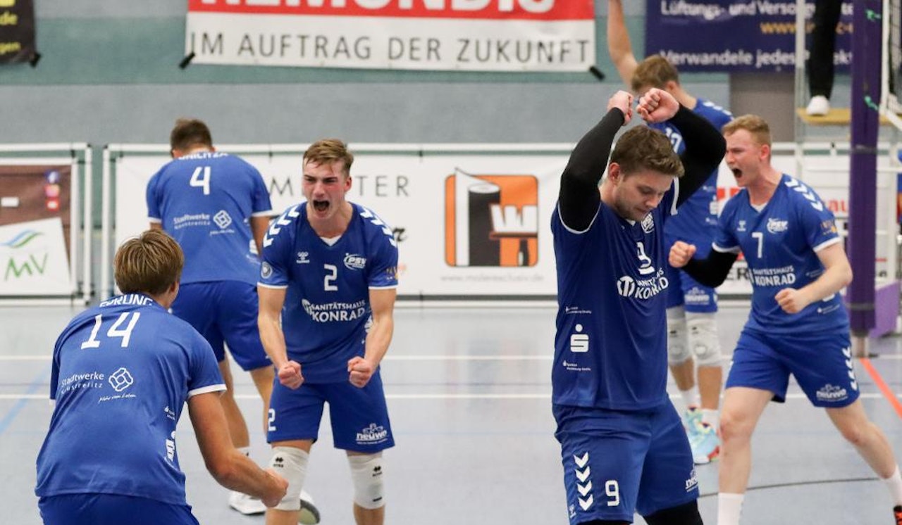 MV-Derby in Neustrelitz