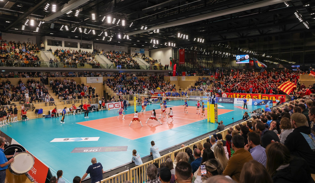 VCW tritt erst im November in Europa an