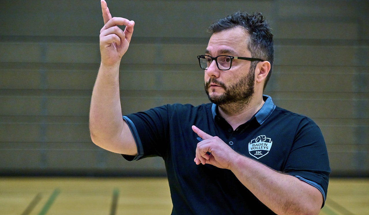 BADEN VOLLEYS sind fokussiert und konzentriert in der Vorbereitung