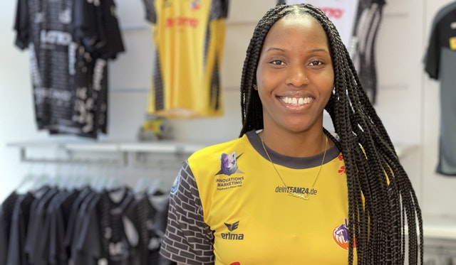VfB verpflichtet US-Mittelblockerin Brianna Kadiku