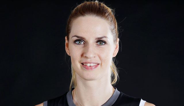 Anna Kalinovskaya auch 2017/18 eine Lady in Black