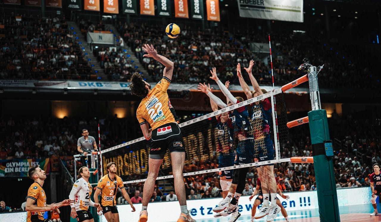 BR Volleys gehen zweiten Schritt