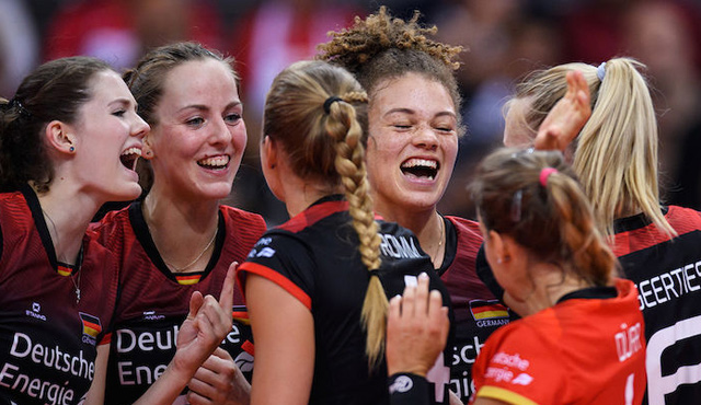 Schmetterlinge eröffnen Saison am 29. April – Koslowski nominiert 26 Spielerinnen