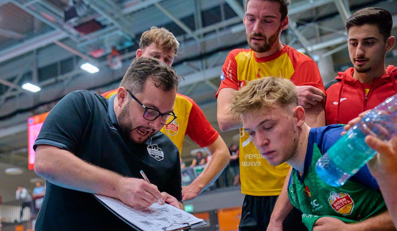Freitagabend-Derby in Freiburg