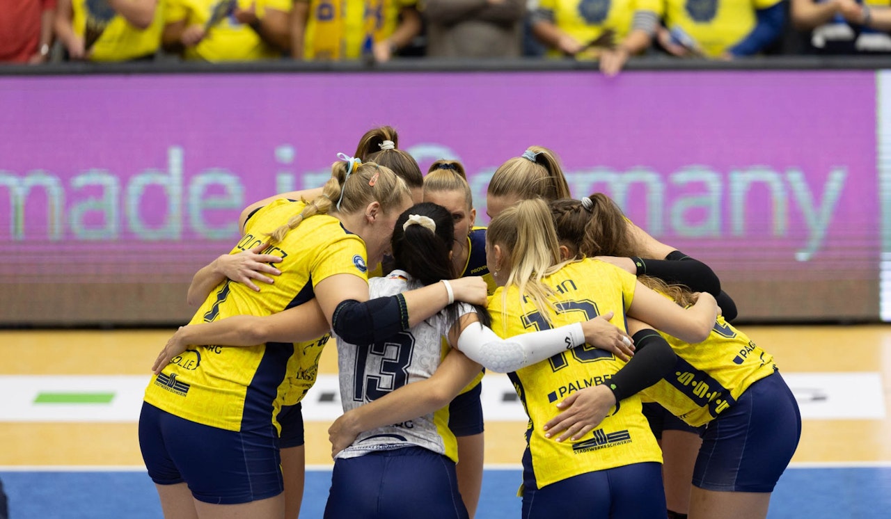 SSC empfängt Suhler Wölfinnen