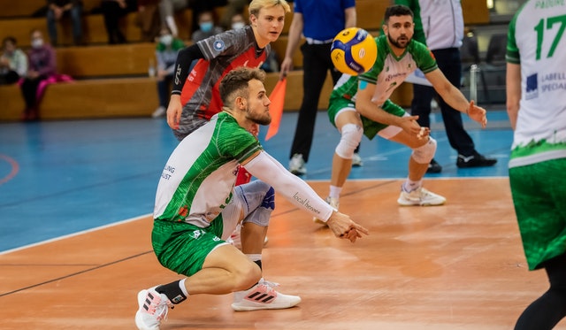 Sagstetter und Topuzliev verlassen Haching