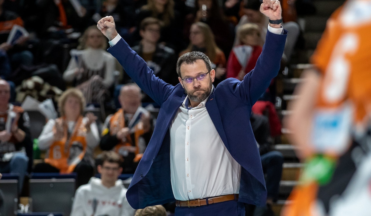 Trainerwechsel zur neuen Saison Auf Enard folgt Banks