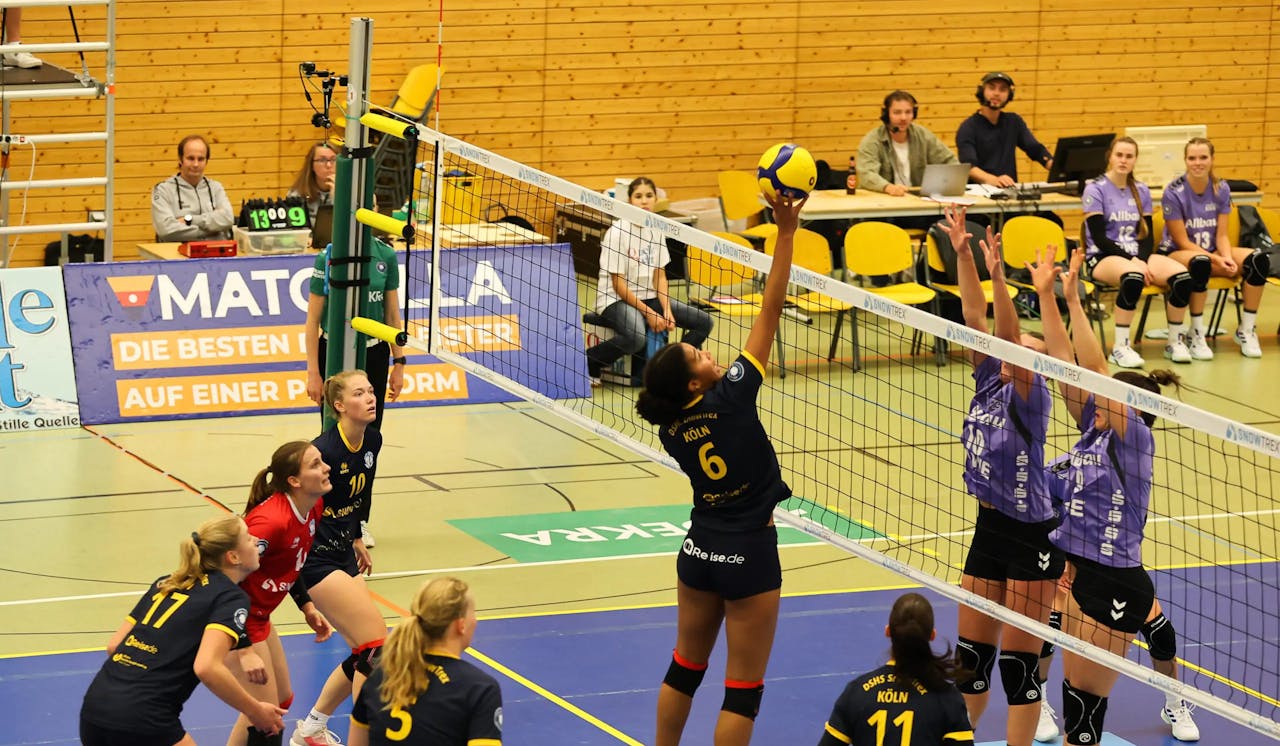 Vom Lokalderby zum NRW-Derby – DSHS SnowTrex Köln zu Gast bei den Allbau Volleys Essen