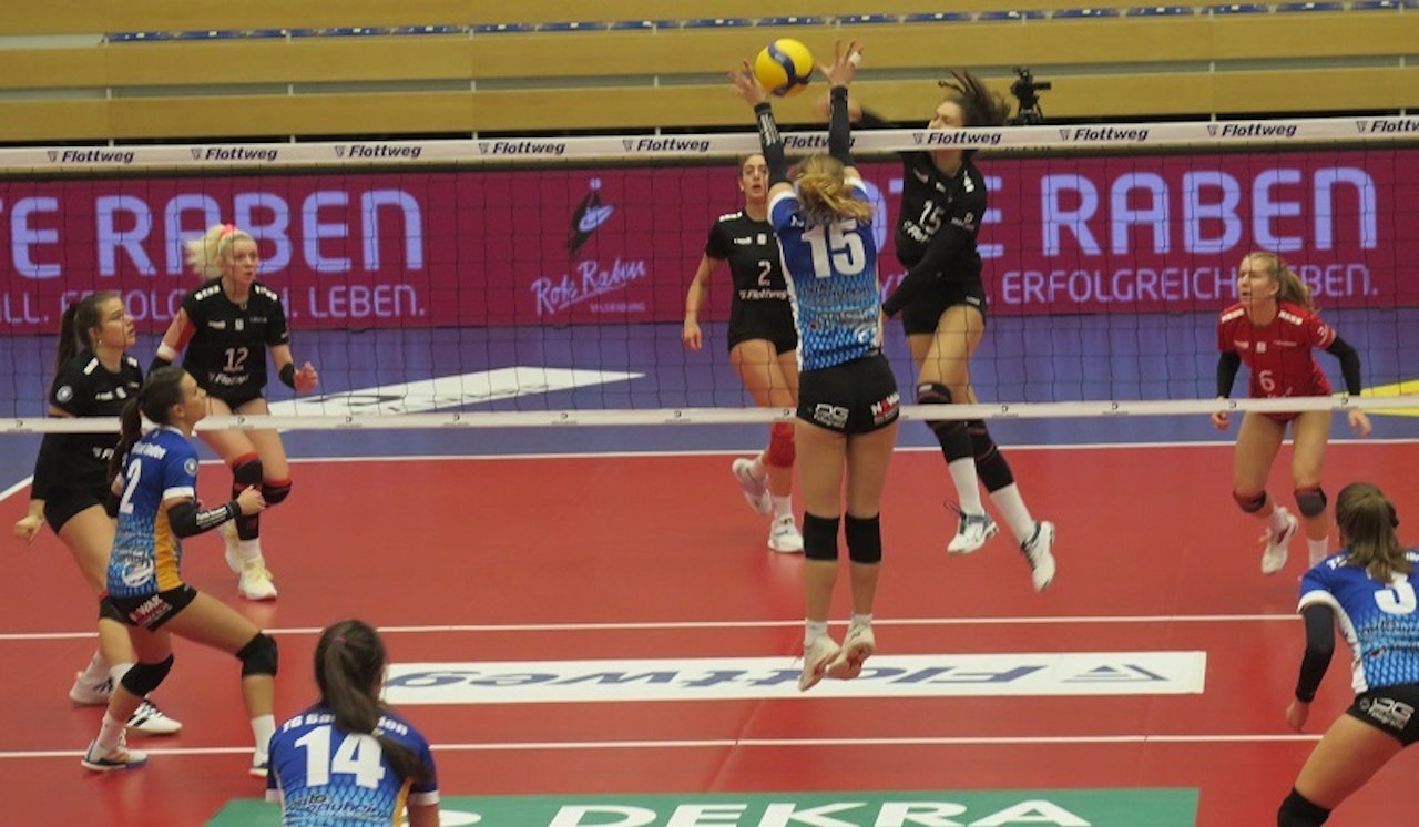Mittelfeldduell in Bad Soden