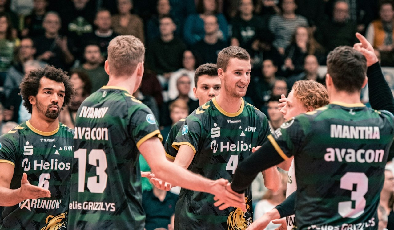 GRIZZLYS: Bärenstark gegen den Meister