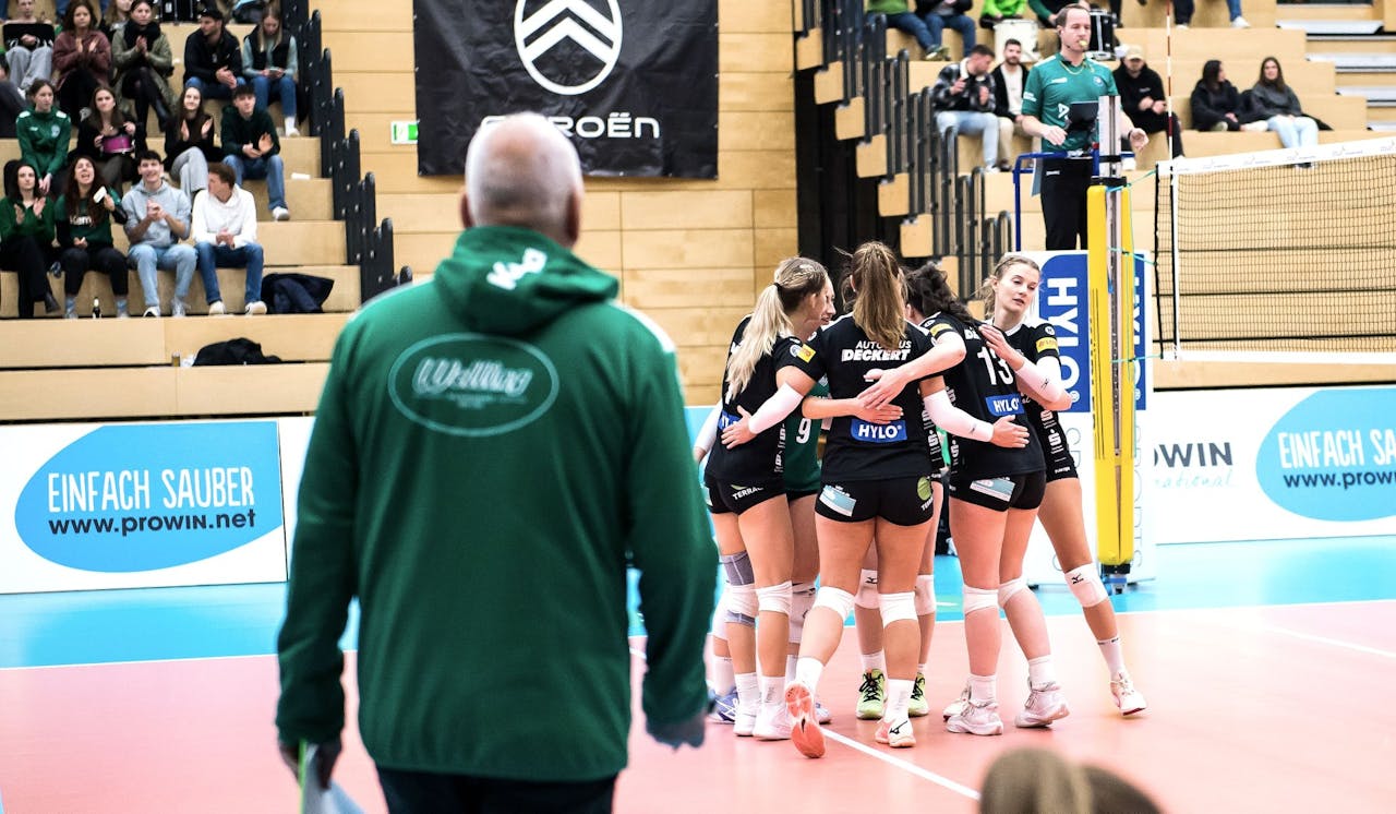 Zuhause punkten die proWIN Volleys weiter