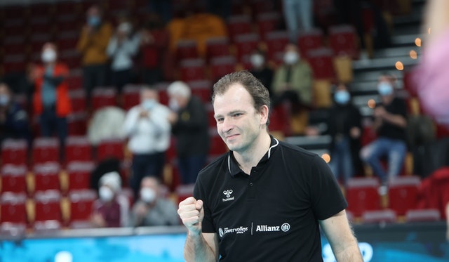 Düren: Kaltstart im Viertelfinale