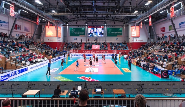 Tabellennachbern in der MBS Arena
