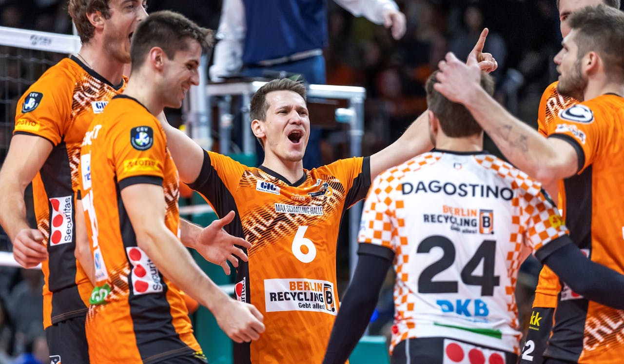 Champions-League-Auftaktsieg im Duell der Meister