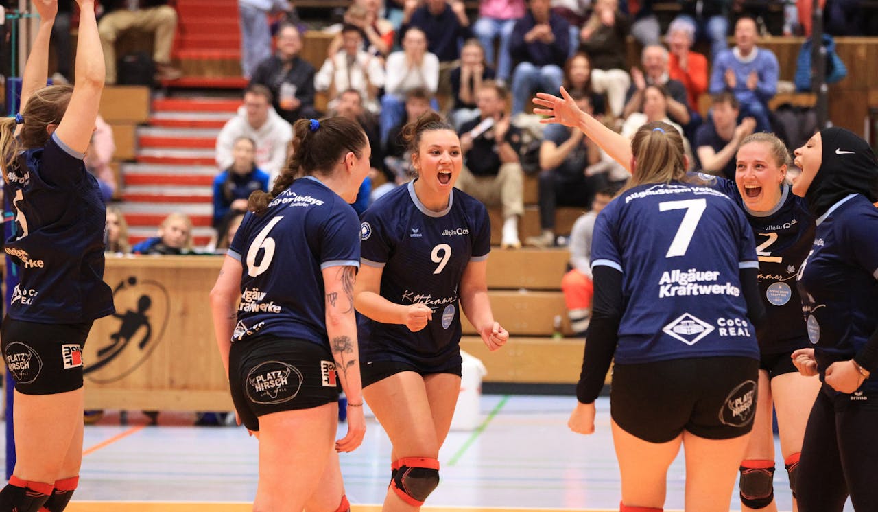AllgäuStrom Volleys gewinnen 5-Satz-Krimi