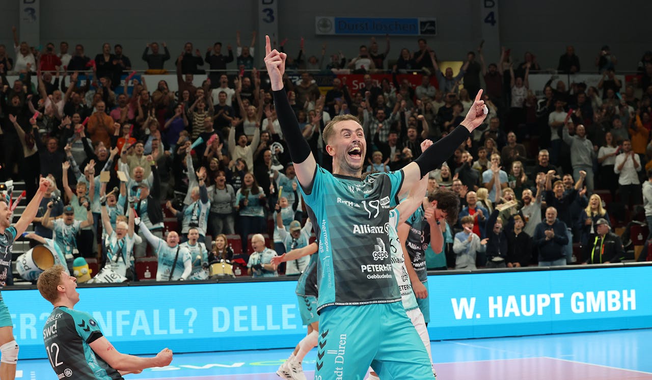 Düren: Spektakel mit starkem Ende