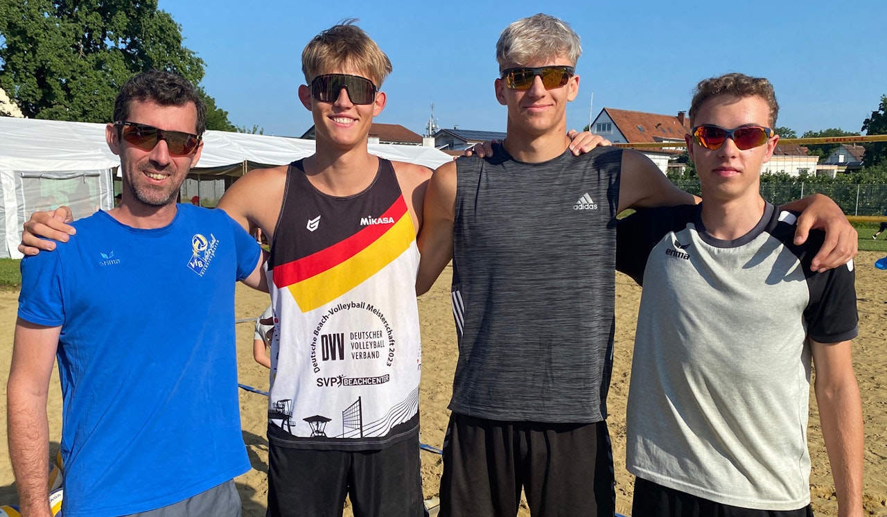 YoungStars gehen im Sand auf Titeljagd