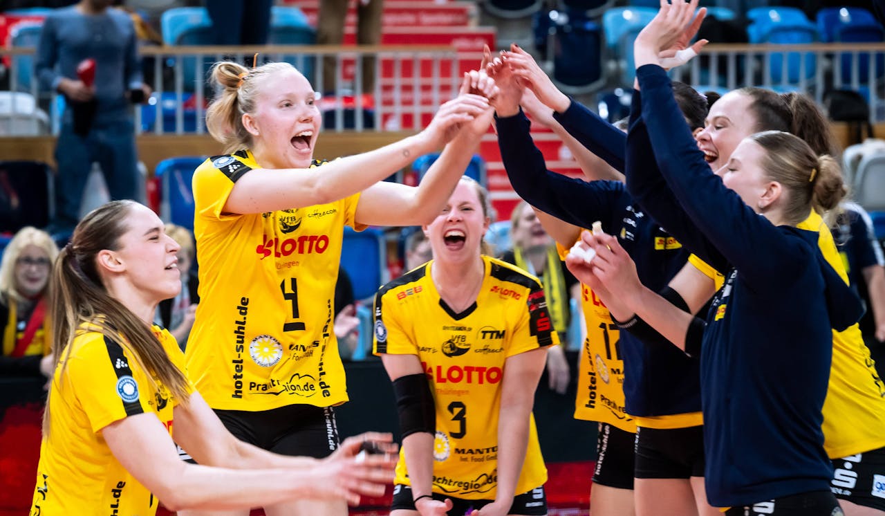 SPORT1 überträgt sieben Playoff-Spiele der Volleyball Bundesliga der Frauen live, darunter vier Halbfinalpartien und ein Finalspiel