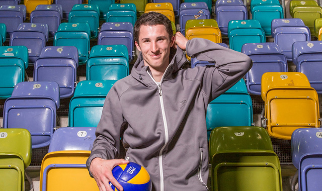Mittelblocker mit riesigem Potenzial kommt zu den United Volleys