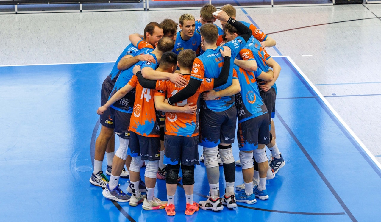 Zu Beginn des Saisonendspurts ein Derby
