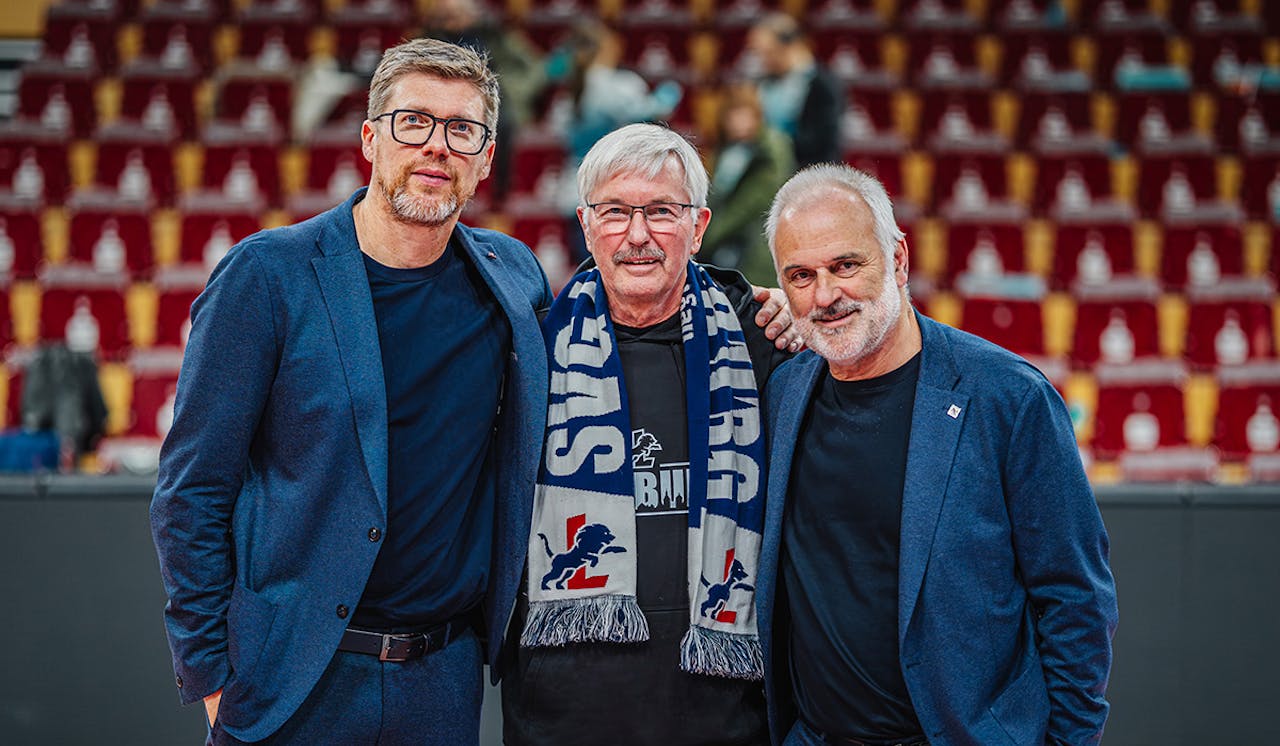 Stefan Hübner bleibt bis 2030 SVG-Trainer