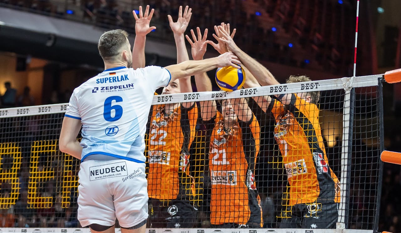 Topspiel vor ausverkaufter Kulisse