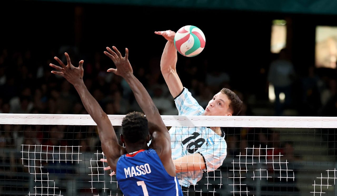 Gustavo Maciel verstärkt den Mittelblock