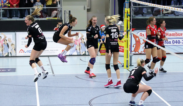 Volleyball-Team Hamburg gewinnt das Weihnachtsspiel gegen Aligse