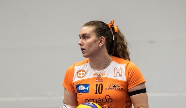 Yasmine Madsen zu Deichstadtvolleys