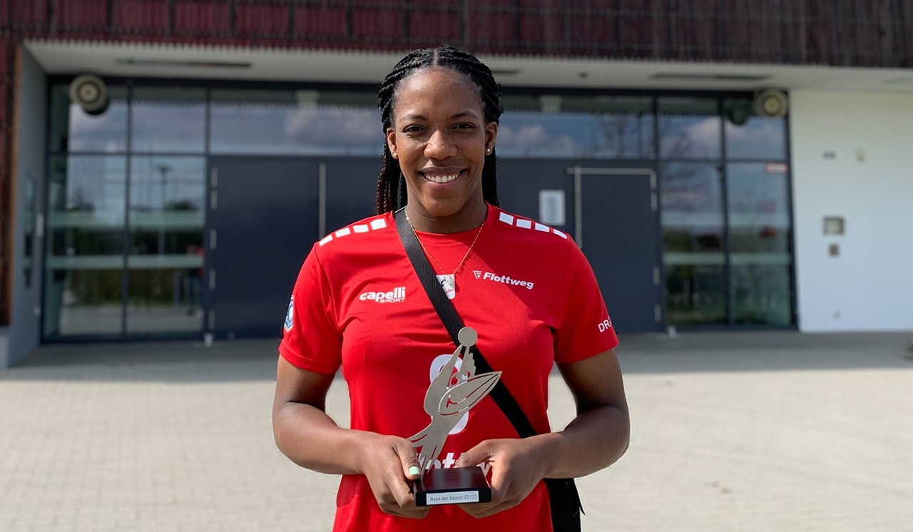 Channon Thompson ist „Rabe der Saison“