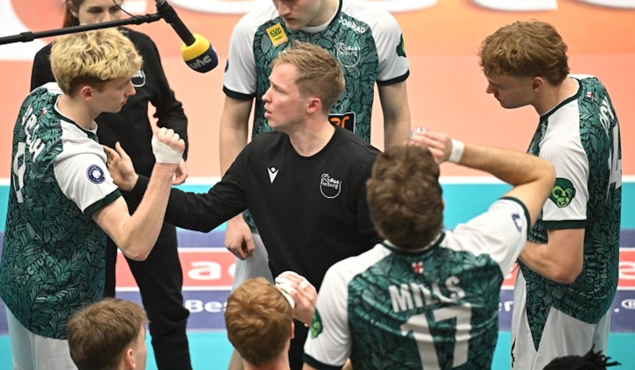 FT 1844 heiß auf zünftigen Fasnachtsball