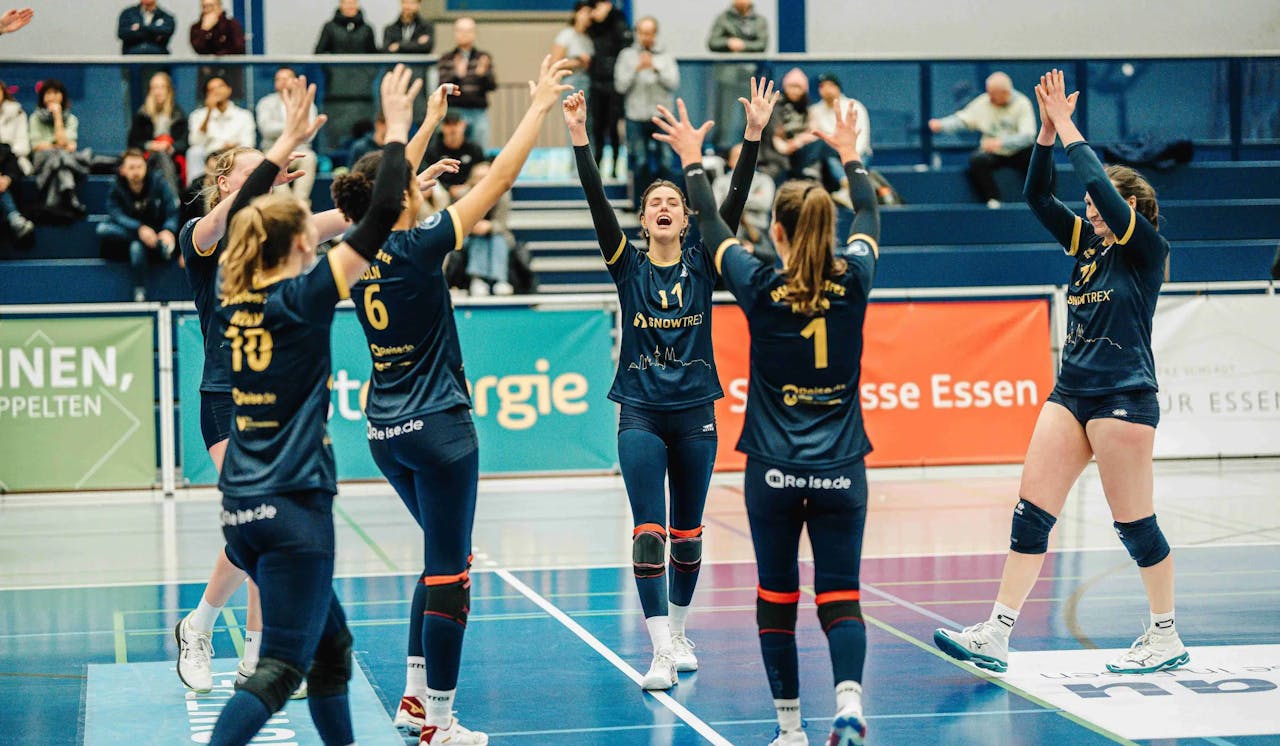 DSHS SnowTrex Köln gewinnt das NRW-Derby gegen die Allbau Volleys Essen