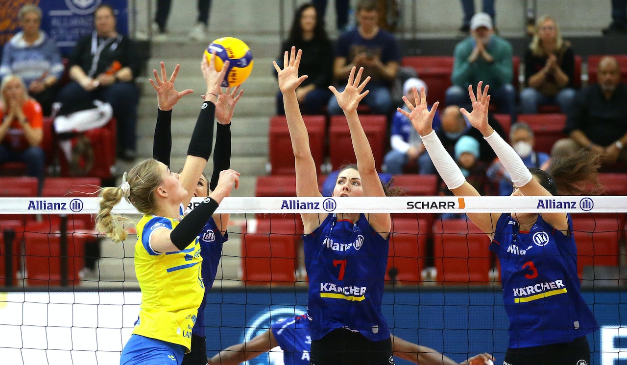 Das DVV-Pokalhalbfinale der Frauen: SPORT1