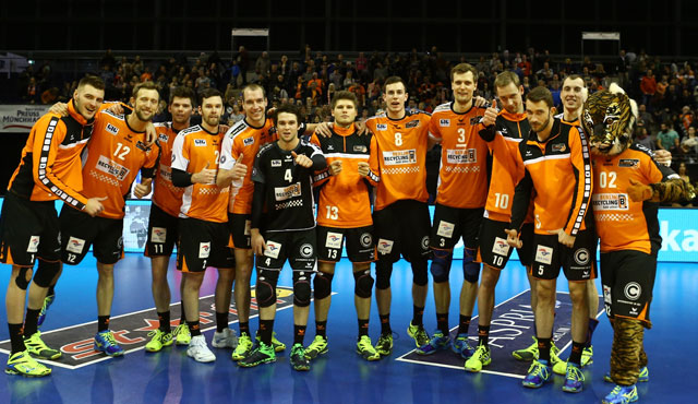 12 Spieler, 12 Fragen, 12 Antworten