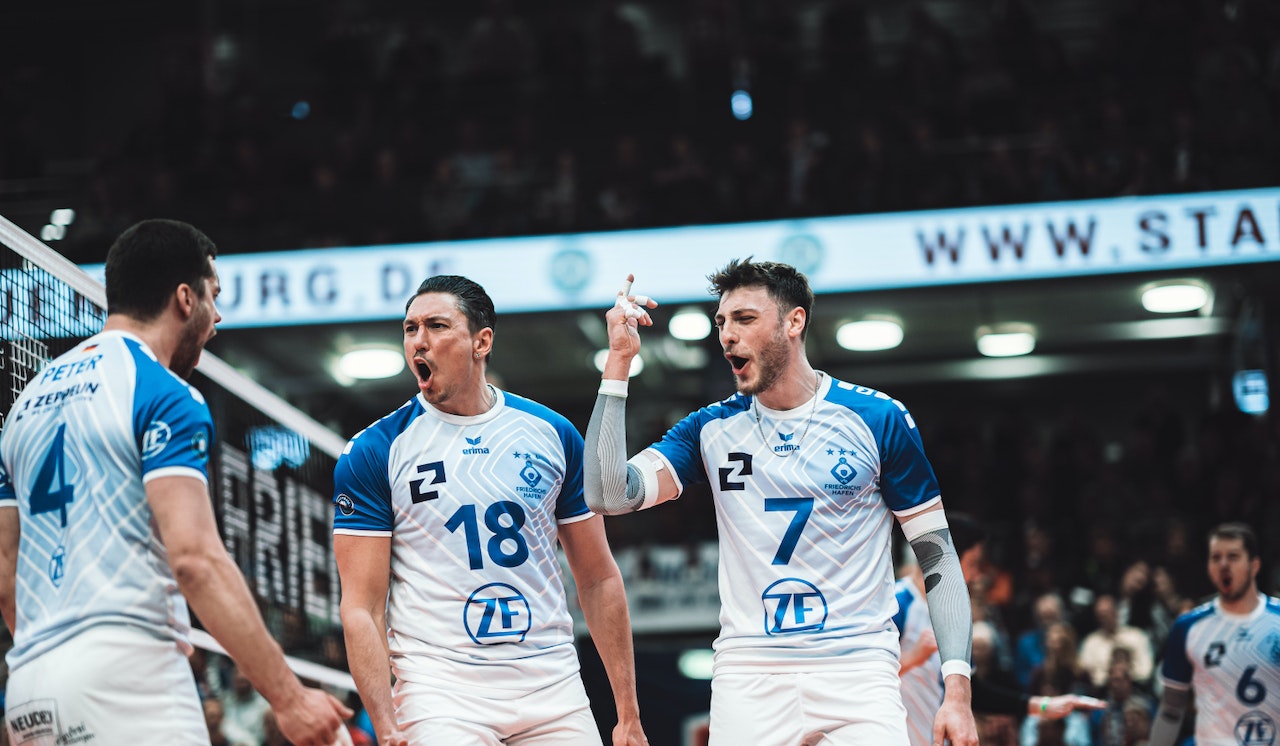 VfB holt sich ersten Sieg im Halbfinale