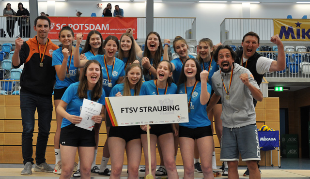 U18 Volleyballerinnen des FTSV gewinnen Bronze bei DM