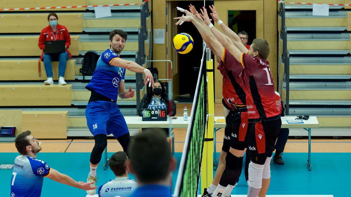 VfB Friedrichshafen hat im Derby die Nase vorn
