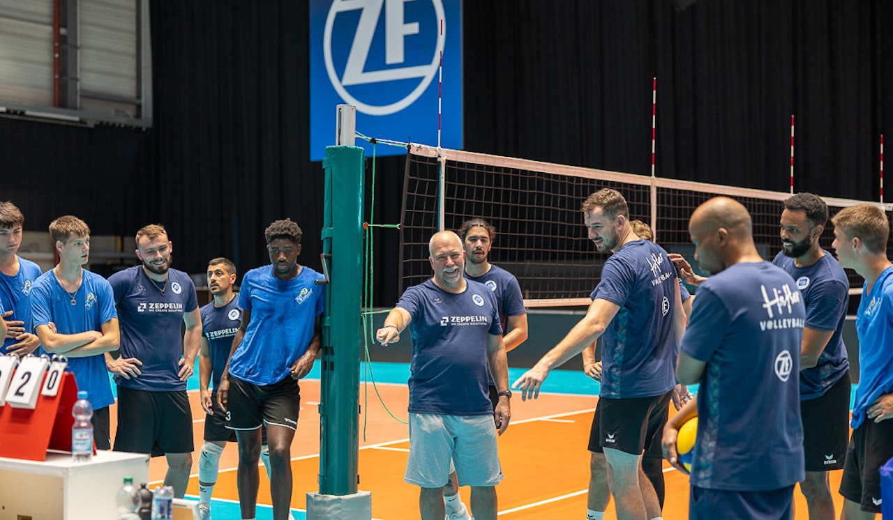 Trainingsauftakt in der SPACETECH ARENA