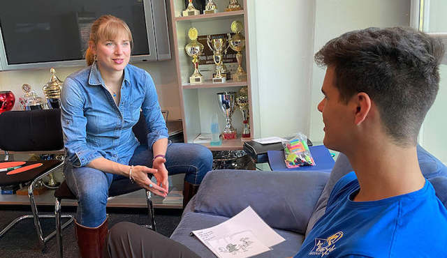 Ex-Nationalspielerin hilft Volleyballnachwuchs auf die Sprünge