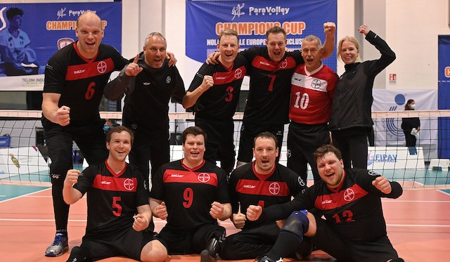 Bayers Sitzvolleyball-Team nur Außenseiter bei DM