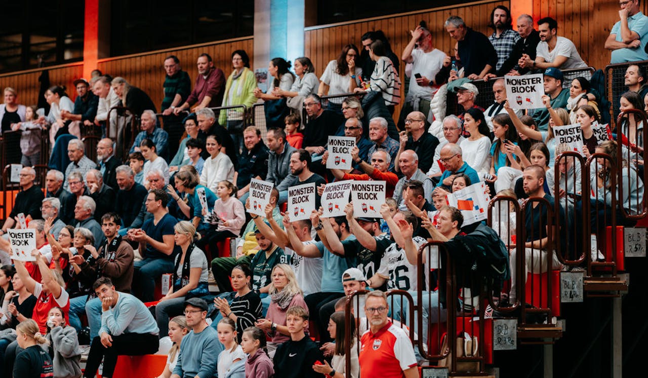 Alles angerichtet für ein Volleyball-Fest