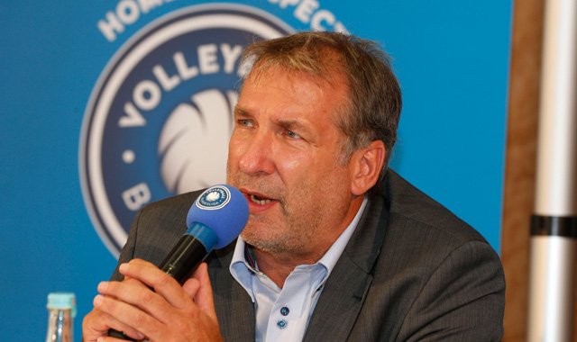 Die Wahl zur Volleyballerin und zum Volleyballer des Jahres!