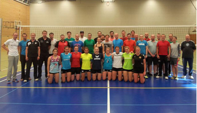 A-Trainer-Ausbildung bei den DSHS SnowTrex Köln-Volleyballerinnen