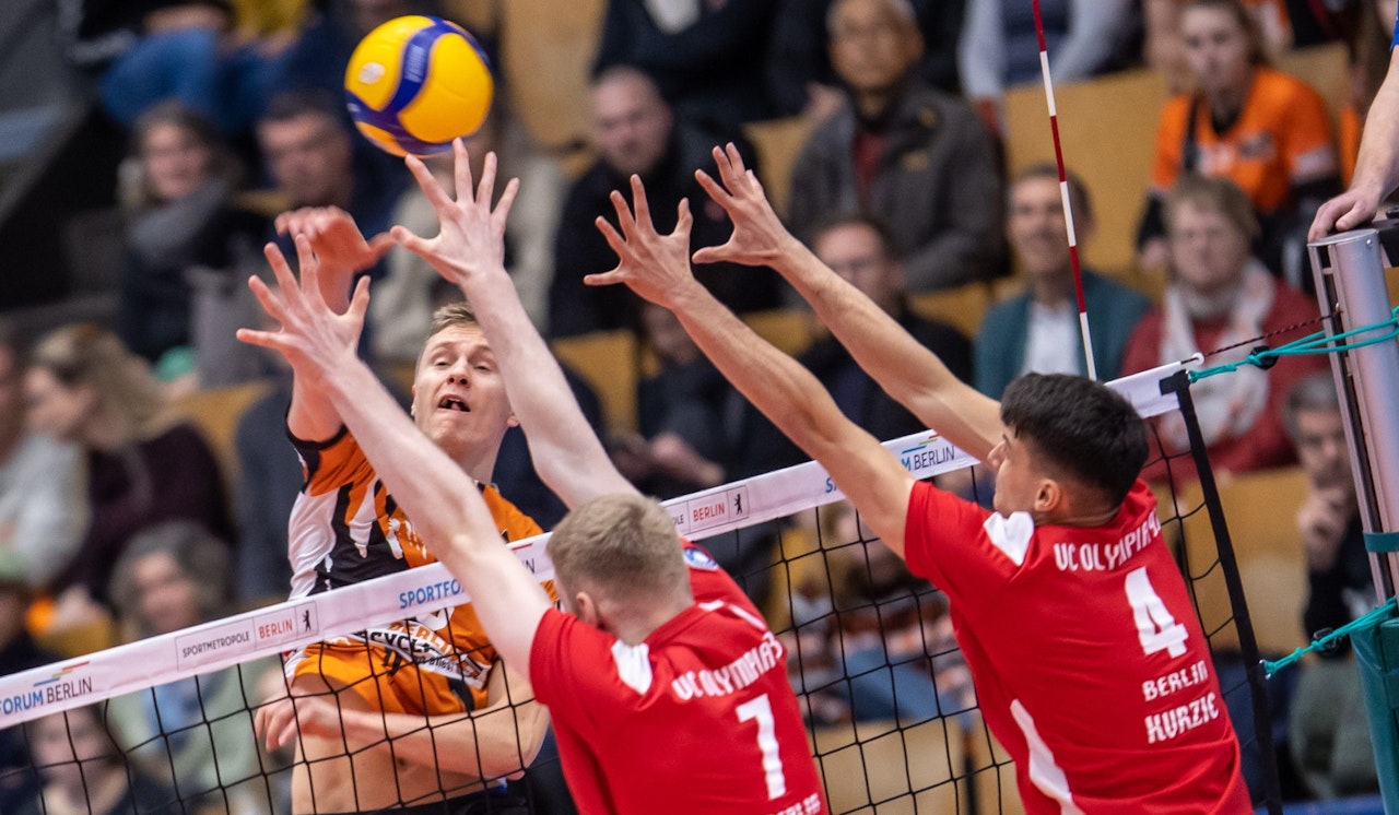 Couragierte Leistung gegen die BR Volleys