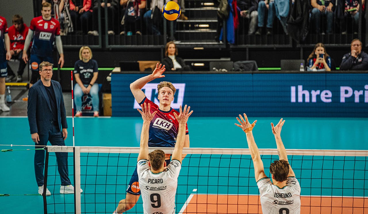 SVG feiert klaren CEV-Cup-Sieg gegen Poitiers