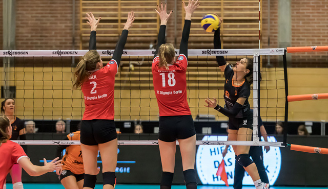 NawaRo Straubing gewinnt Kellerduell bei Schwarz-Weiß Erfurt mit 3:0