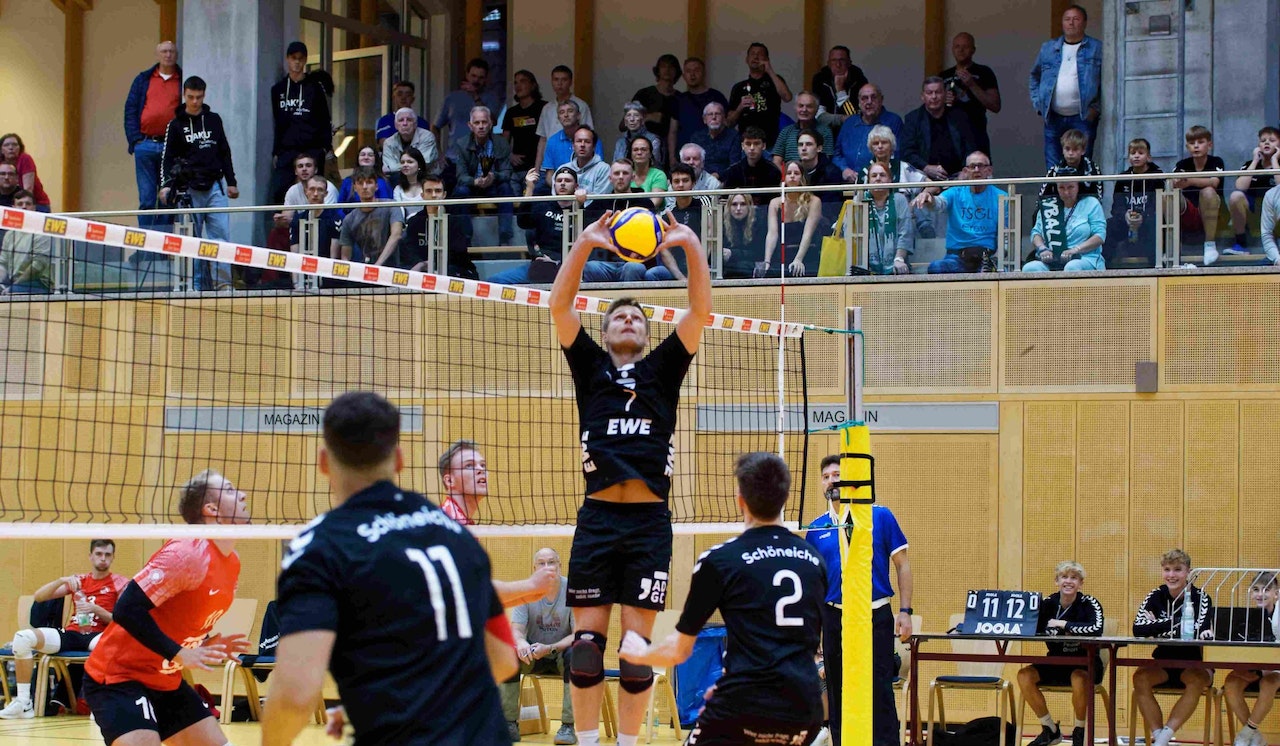 Auftakt des Heimspiel-Triples